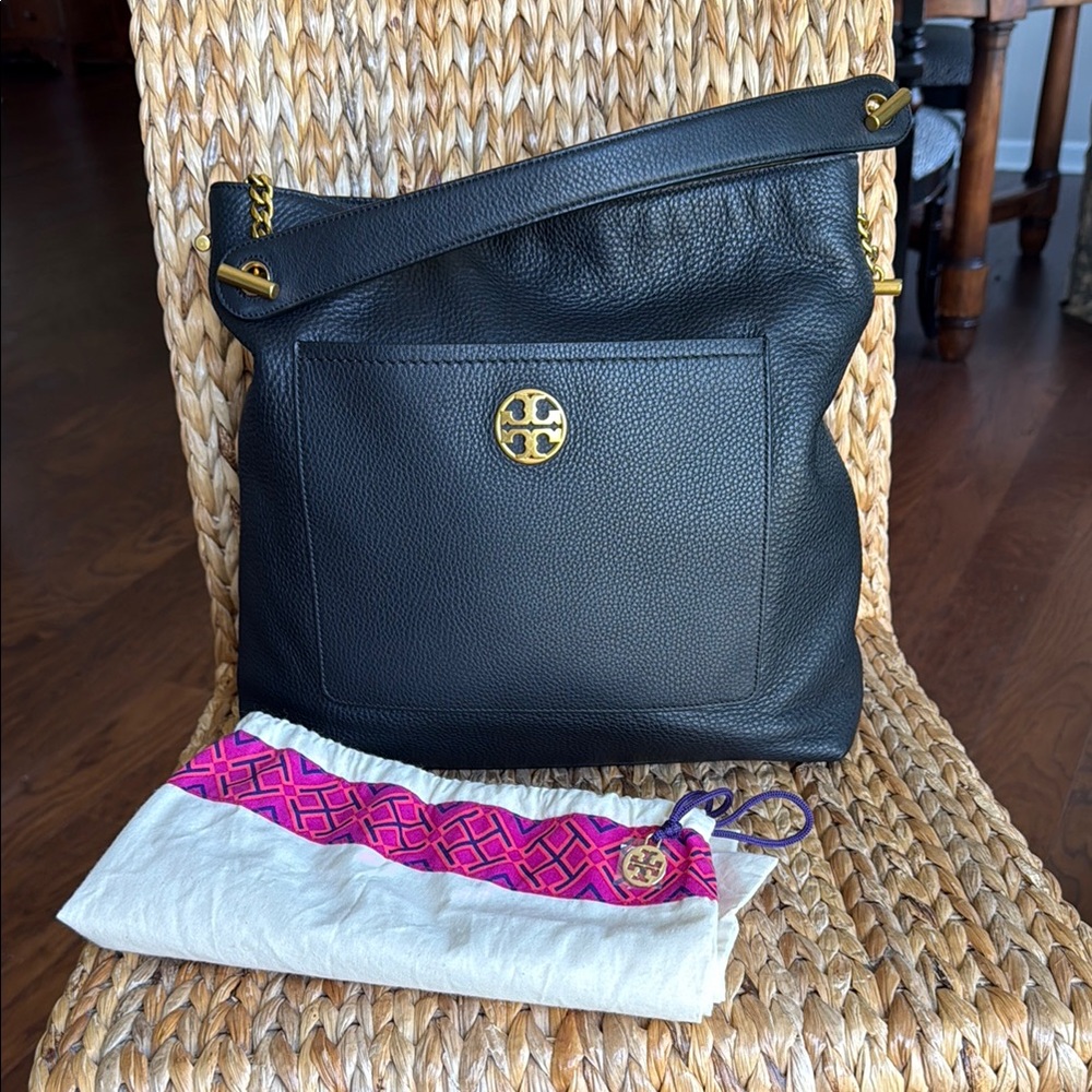 *Tory Burch Chelsea Chain Hobo Shoulder Bag-excellent condition